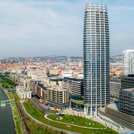 Daire Mrakodrap Skyscraper Eurovea 2 Witch Parking Bratislava